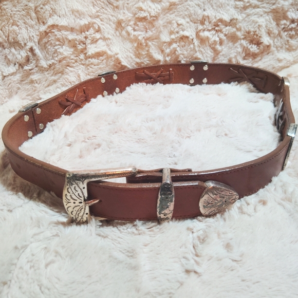 BRIGHTON, Leather Belt with Silver Hardware. Size M - Picture 1 of 7